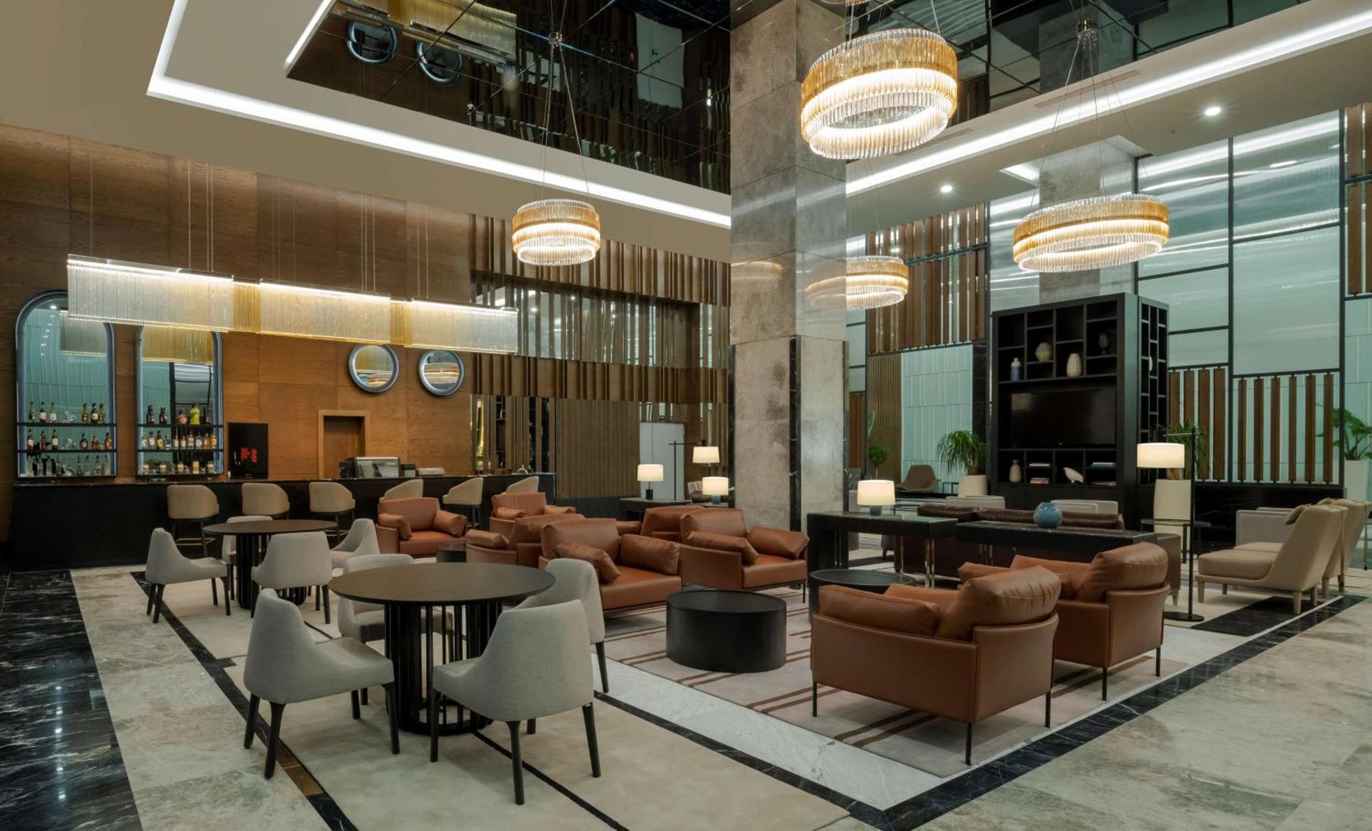 Doubletree By Hilton Manisa Hotel ภายนอก รูปภาพ