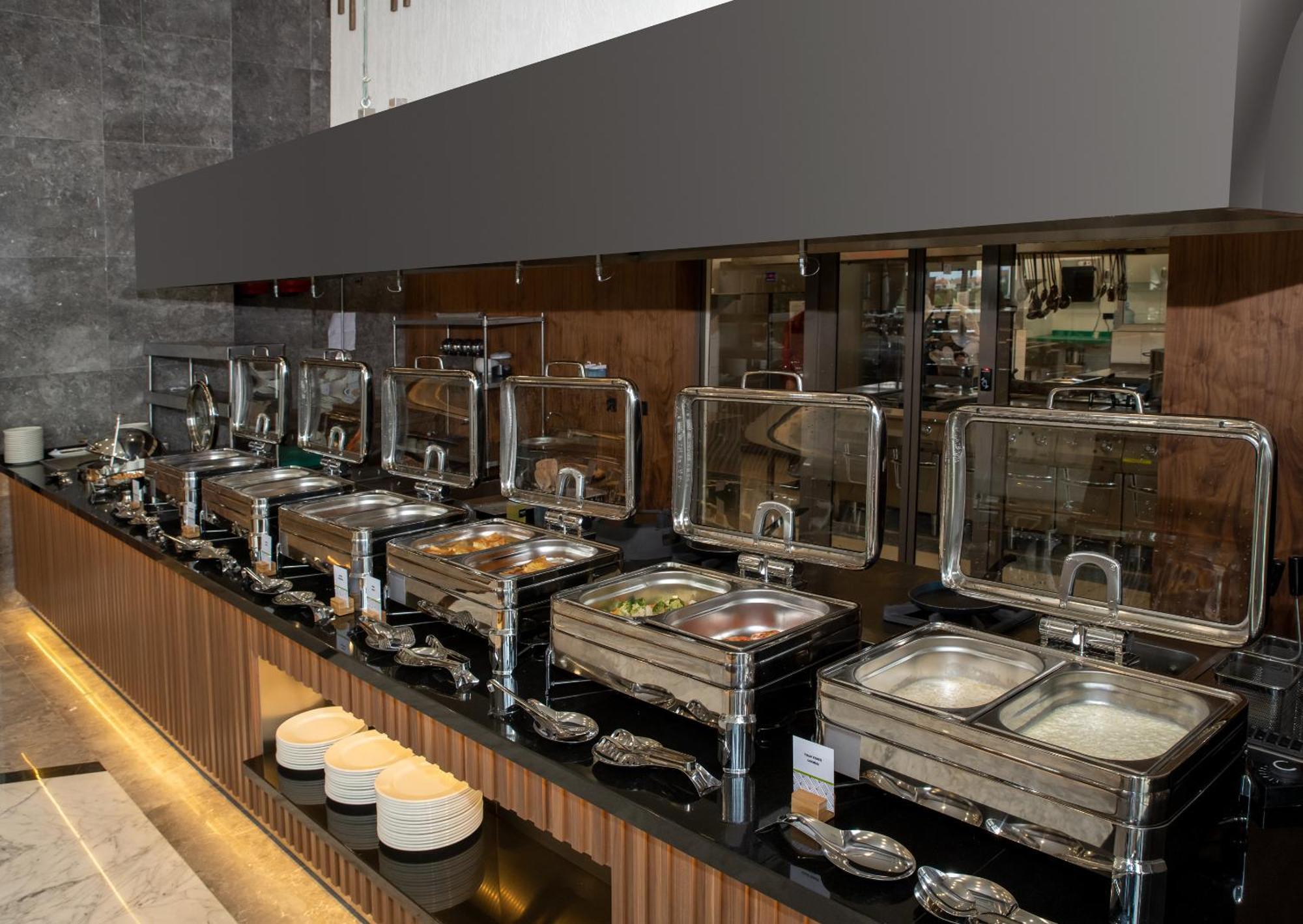 Doubletree By Hilton Manisa Hotel ภายนอก รูปภาพ